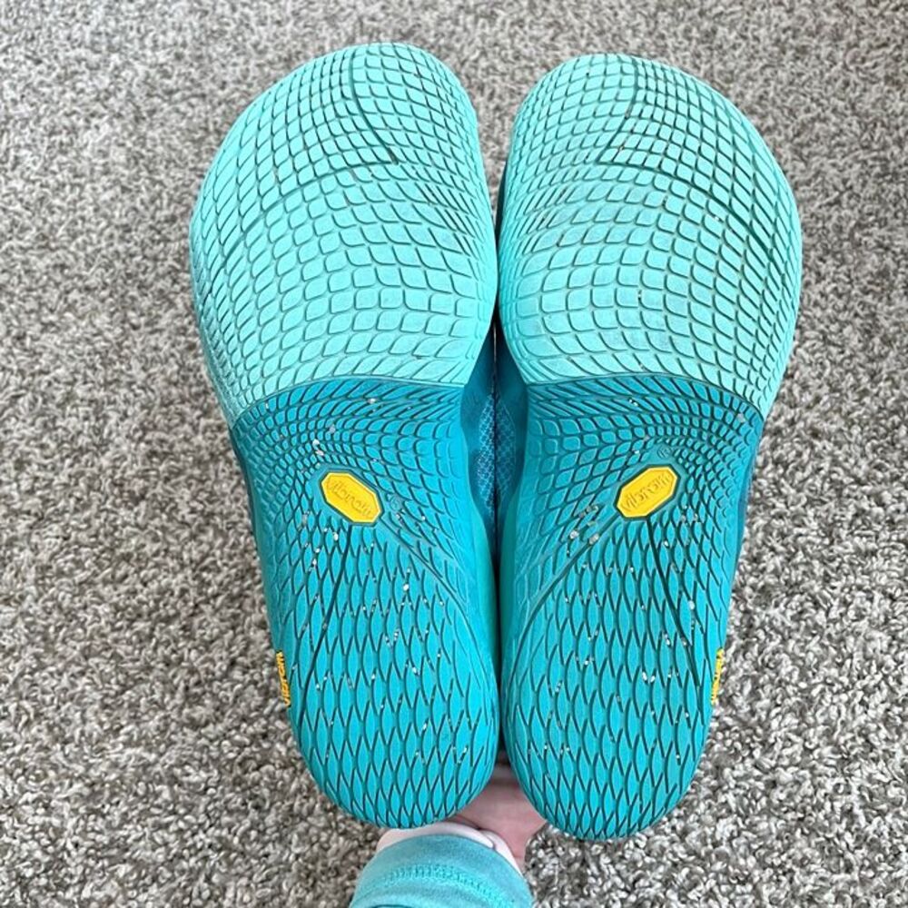 Size 9 / Women's Merrell Barefoot Shoes - Picture 7 of 8